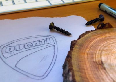pirografia-ducati-portachiavi