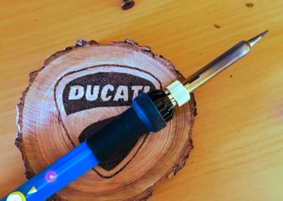 pirografia-ducati-portachiavi