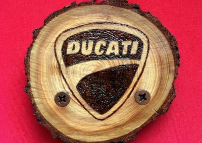 pirografia-ducati-portachiavi